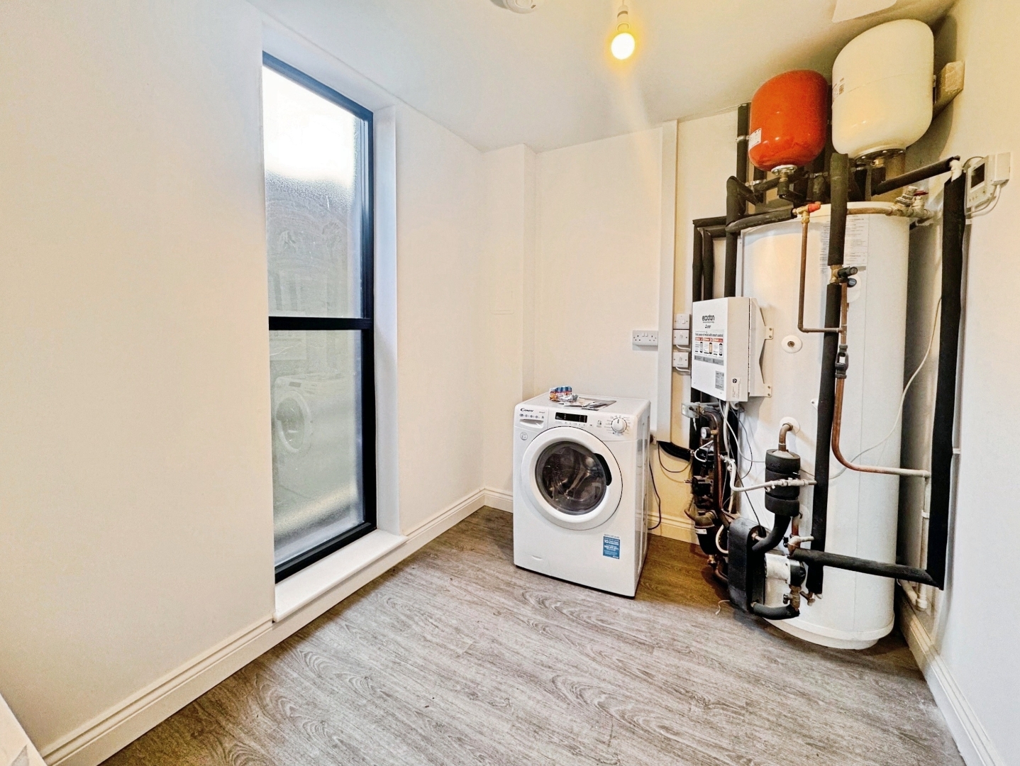 pbox-utility_room-427330.jpg
